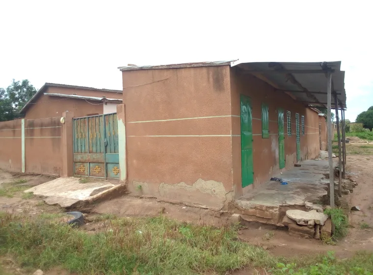 01 Maison à Amawignon -Parakou 