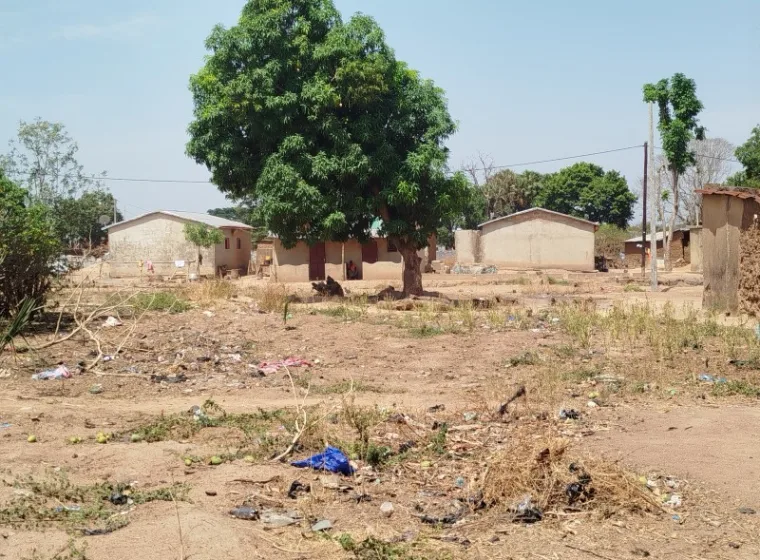 01 parcelle lotie et recasée de 600m² a KOMIGUEA.